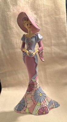 Floral Portraits Of Hope Collection Figurine Patient Aster (D2)