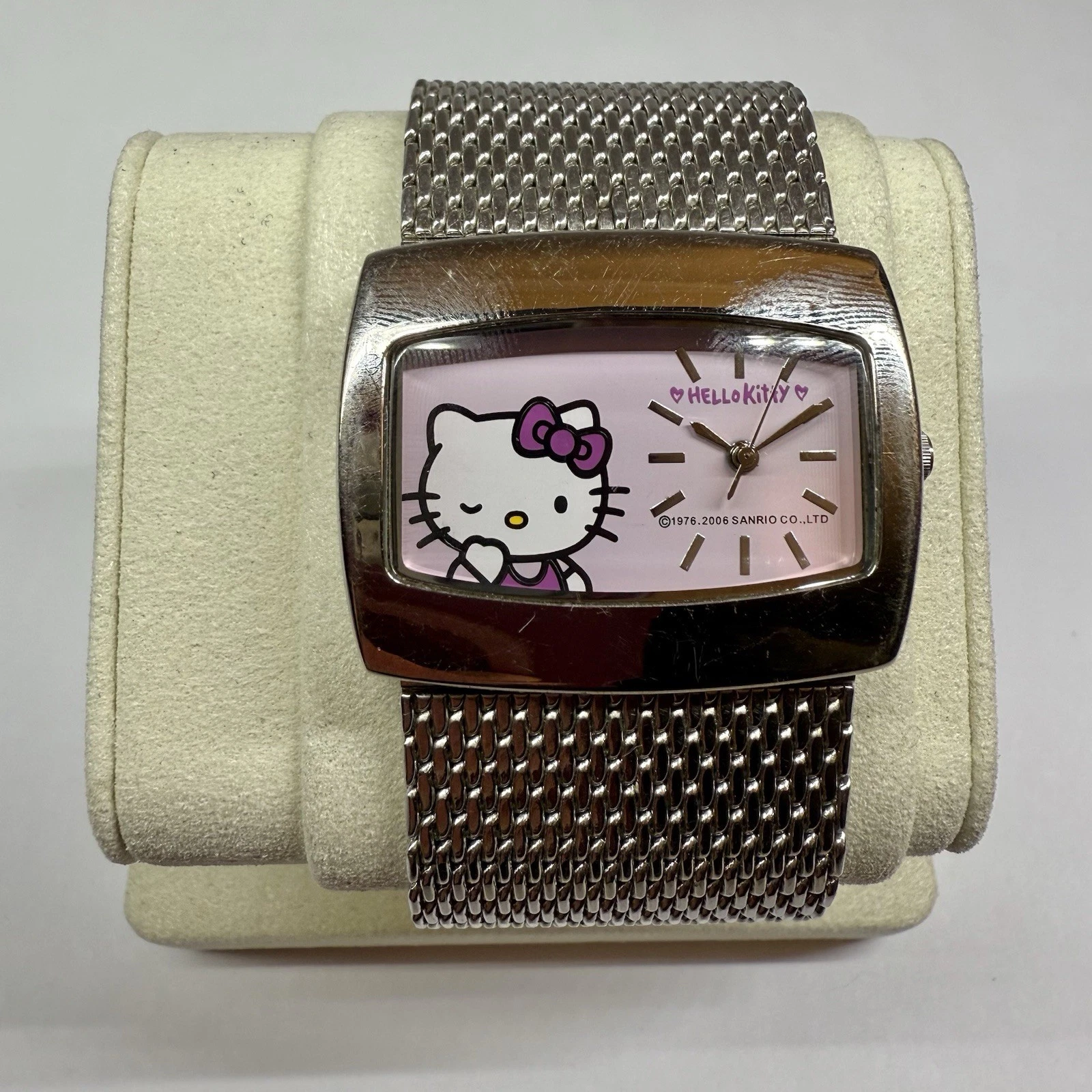 SANRIO Hello Kitty 2006 Streetwear Quartz Women Vintage Watch W109 *WORKING
