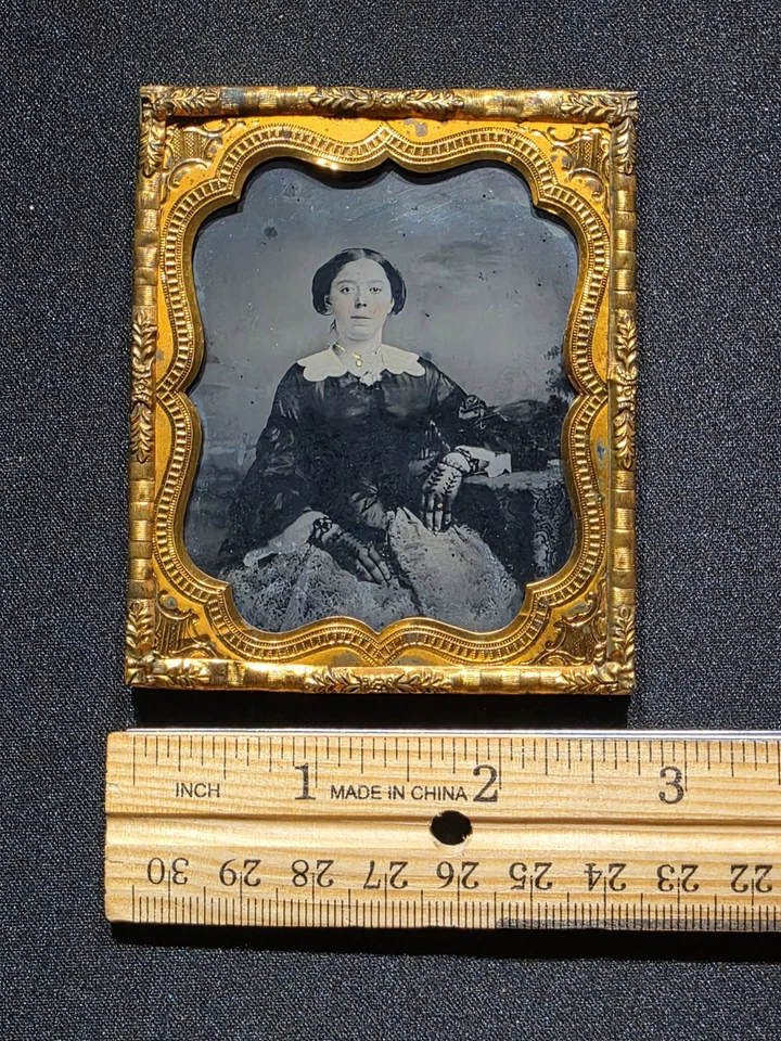 1850s 1/6 Ambrotype Woman Gold Tinted Necklace Ring Lace Gloves Antique Photo - Image 3 of 4