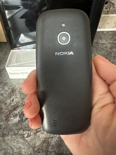 Nokia 3310 3G - Charcoal (Unlocked) Phone - Picture 2 of 7