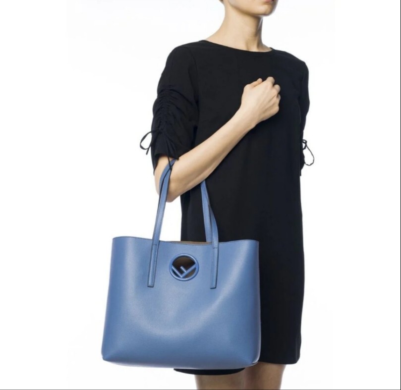 Fendi Large Leather Shoulder Tote Bag