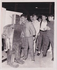 BOY WHISPERING IN ROBOT'S EAR * ROBOTICS * Rare VINTAGE 1968 MIAMI FLORIDA photo