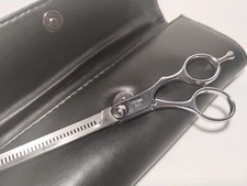 Fromm 865 Blazer Thinner Shear Stainless Scissor w/ Soft Leather Like Carry Case