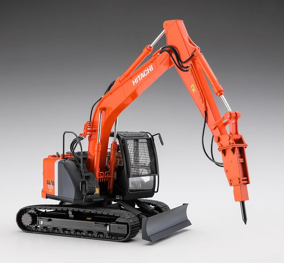 1:35 Scale Hitachi Zaxis135us Model With Bucket Dozer Hasegawa 1
