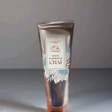 (1) Bath & Body Works White Pumpkin Chai 24hr Moisture Ultimate Body Cream 8oz