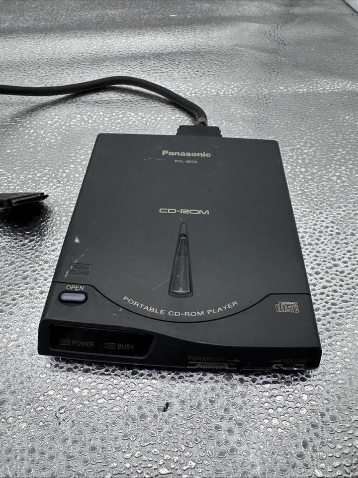 Panasonic CD-ROM Portable Player 20x KXL-807A 1999.     22 - Image 2 of 4
