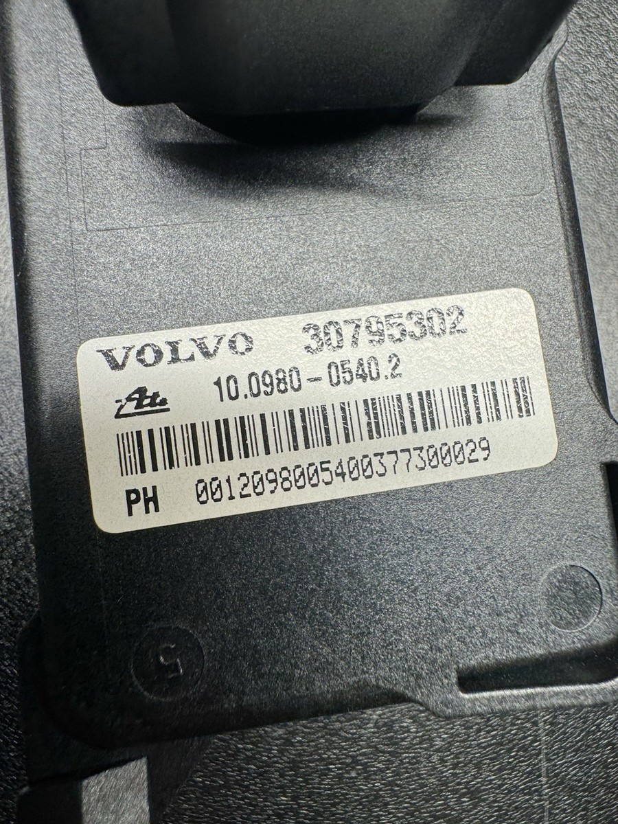 OEM Volvo Xc90 Yaw Rotation Rate Sensor Module 30795302 for