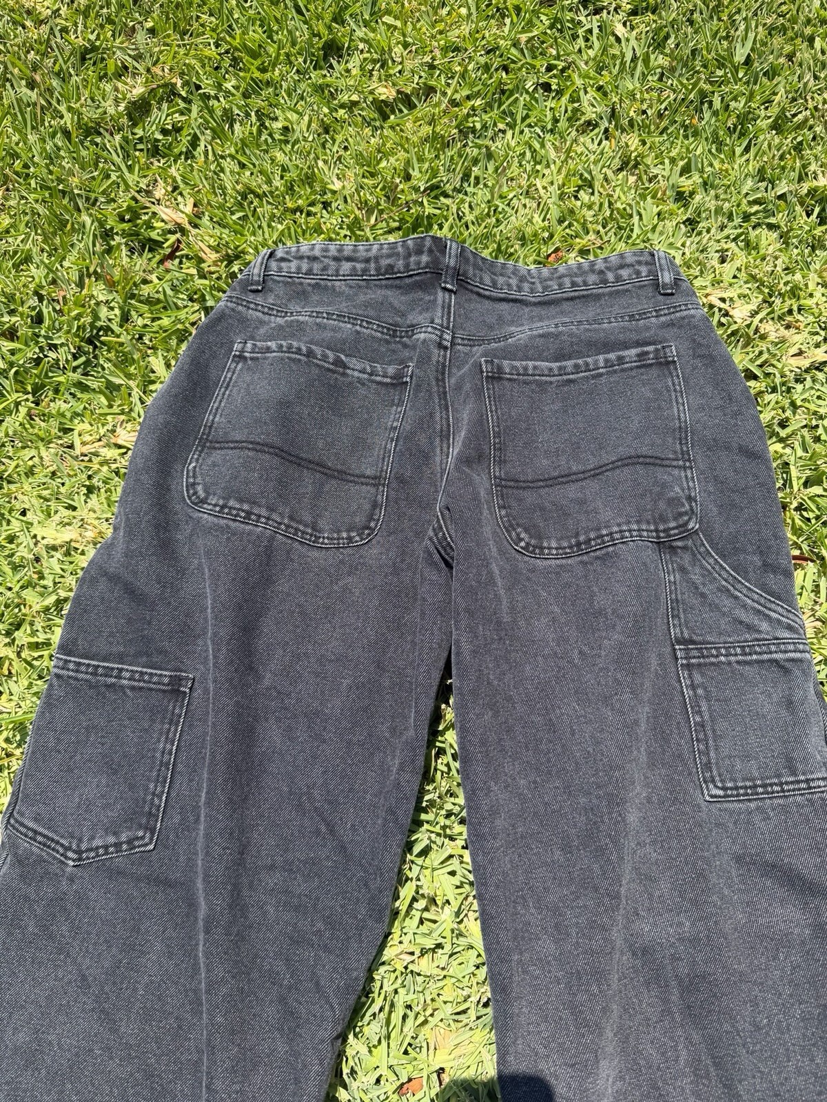 Edikted Women’s Wide-Leg Black Denim Jeans w/ Cargo Pockets Zip Button image 5