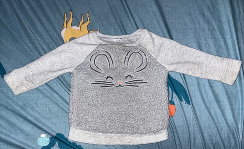 Grey Gray Girls 12-18m Bunny Rabbit mouse Sweater - Picture 2 of 6