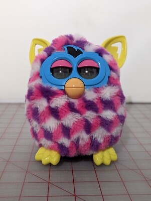 Hasbro Furby Boom 2012 Purple Pink White Interactive A6117/A4342