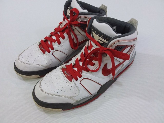 nike air flight falcon red