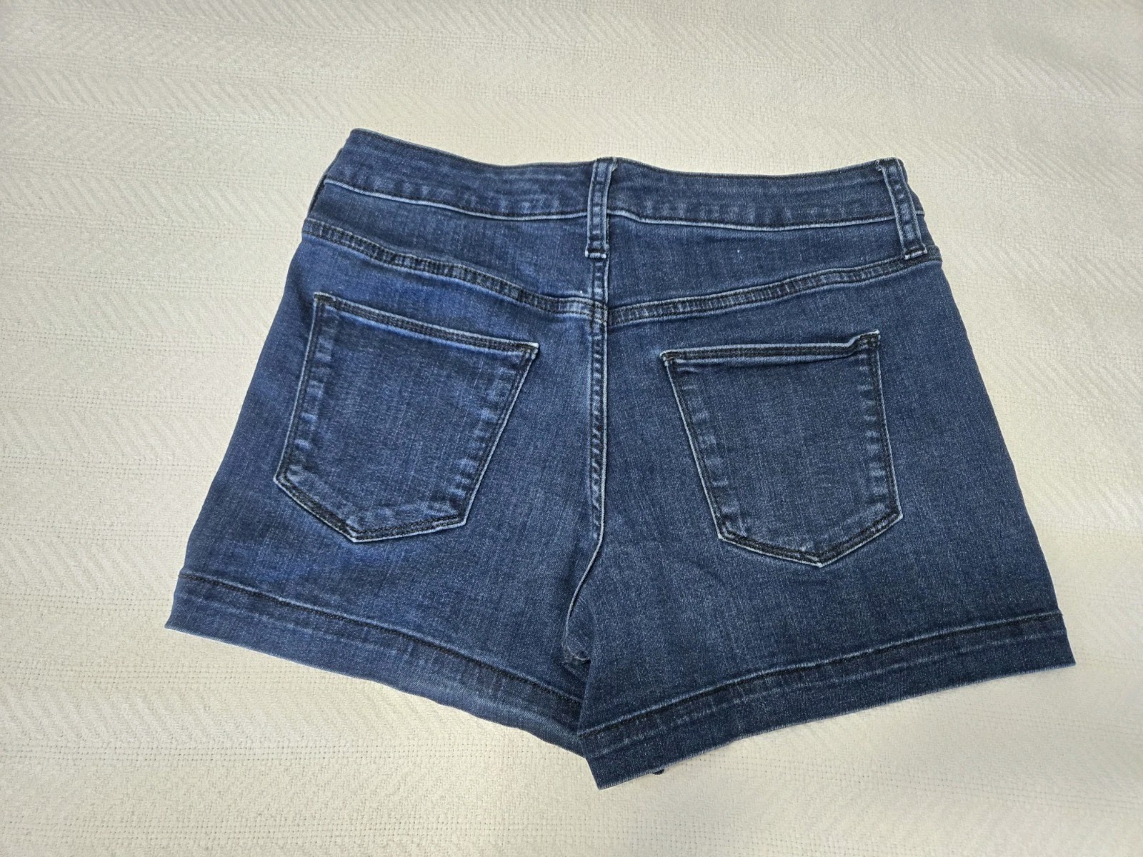 Universal Thread Patch Pocket Dark Wash High Rise… - image 3