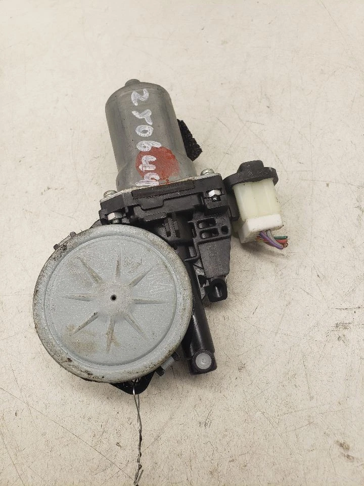 Motor de ventana eléctrica del conductor VIN J primer dígito compatible con 08-15 ROGUE 1417855 Foto 2 de 4