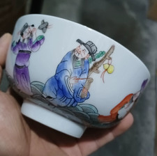 Rare Chinese Collectable Art Hand Famille Rose Porcelain Figure Bowl