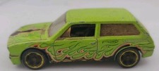 Hot Wheels Blue Card 2010 Volkswagen Brasilia Green 5/10