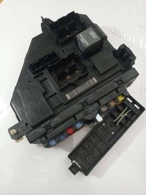 8L9T-14B476-AE 2008 Mercury Mountaineer Dash BCM Fuse Box Relay