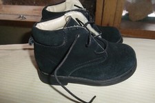 Childrens plase Boys Toddler Size 7 Black suede Boots Ankle