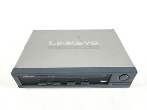 Linksys ProConnect SVIEW04 4-Port KVM Switch Linksys ProConnect SVIEW04 4-Port KVM Switch
