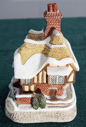 Miss Belle's Cottage 1994 Navidad en caja original retirado (nuevo en caja) - Imagen 2 de 14