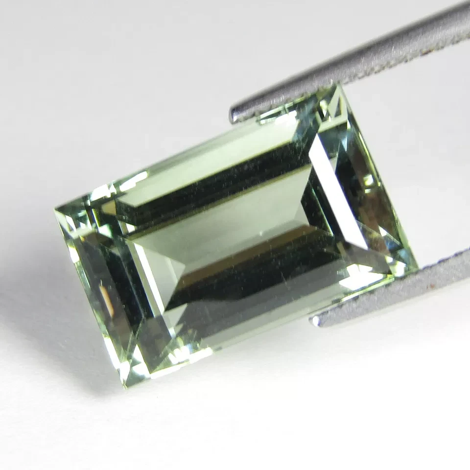 Piedra preciosa suelta natural amatista verde AAA corte baguette para surtido de todas las joyas Foto 2 de 4