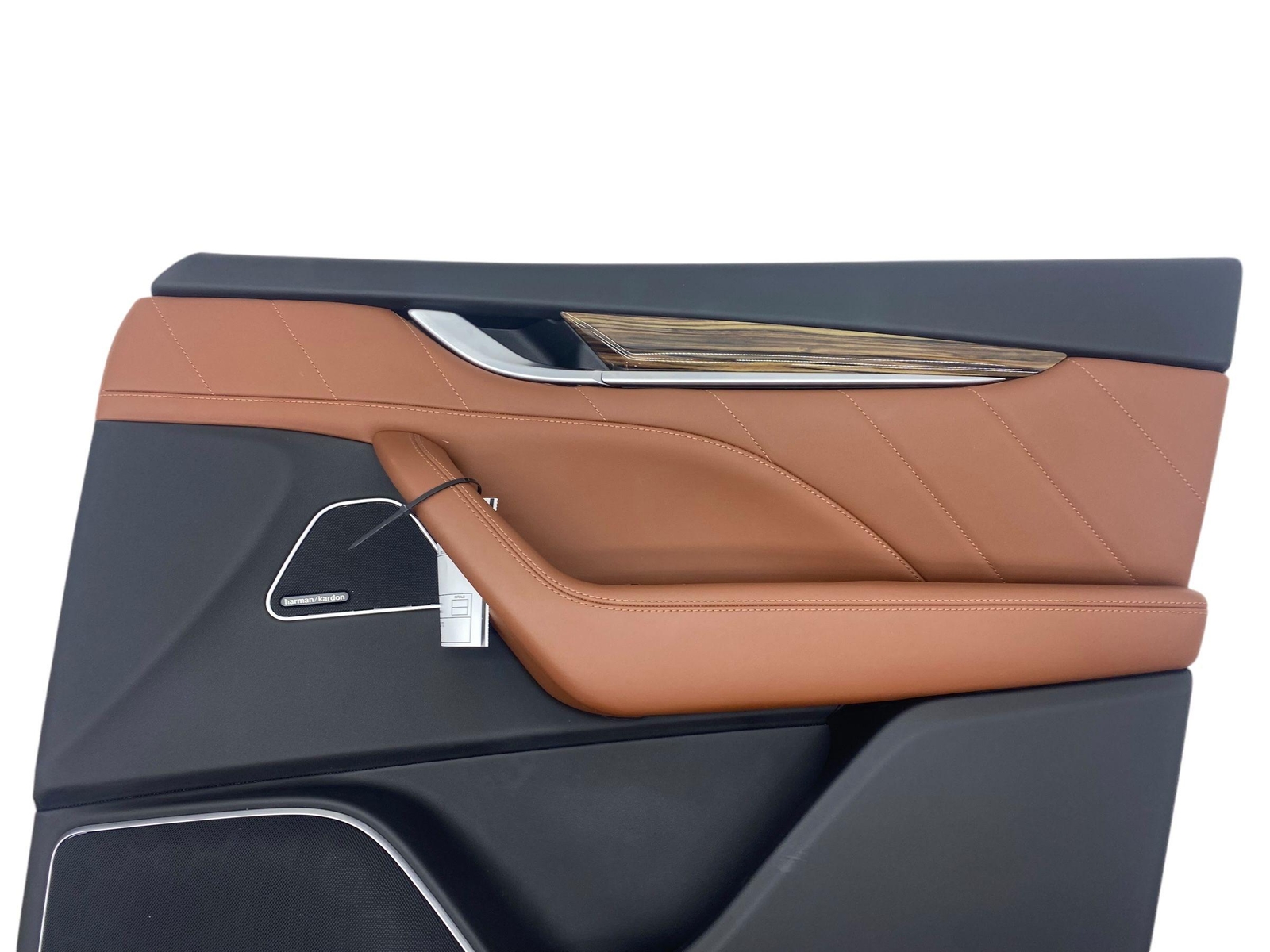 2017 - 2020 MASERATI LEVANTE M161 OEM RH FRONT RIGHT INTERIOR DOOR TRIM
