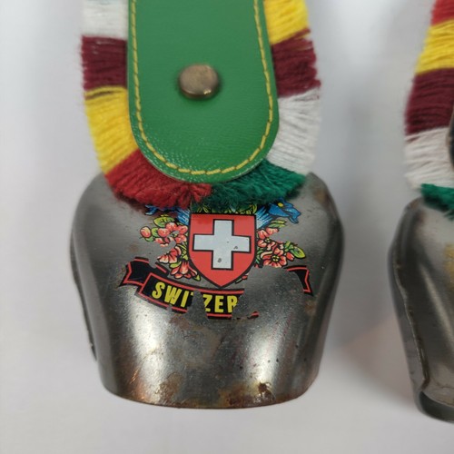 VTG Lot of 2 Swiss Switzerland cow goat bells Souvenir Swiss Flag / Flowers - Picture 3 of 8