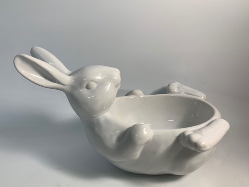 POTTERY BARN WHITE BUNNY RABBIT PORCELAIN BOWL - NO BOX - Picture 3 of 5