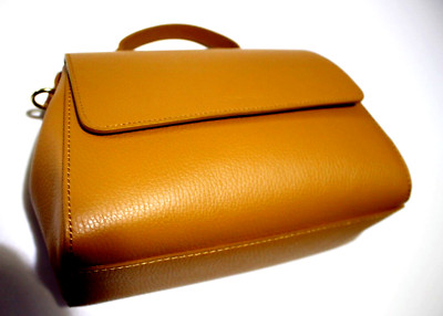ANDREA CARDONE ITALIA LEATHER CROSSBODY BAG PURSE CUOIO CHIARO 9X7X4.5'' /DUSTBAG