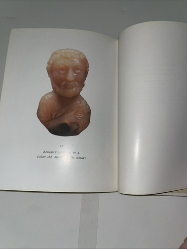 Antique Cameos in the Hermitage Collection Color Plates Slipcase English/Russian - Picture 15 of 16