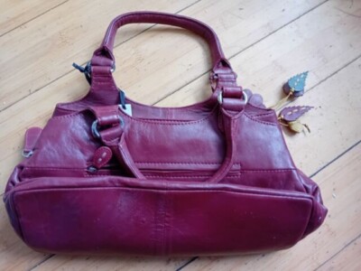 DEBENHAMS BURGUNDY FLOWER DETAIL LEATHER HANDBAG **RM POST ONLY