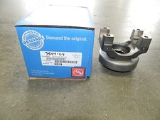 AAM  GM  8.6" 9.5" 1350 Series Pinion End Yoke 30 Spline Rear U-Joint Chevy 8.5"