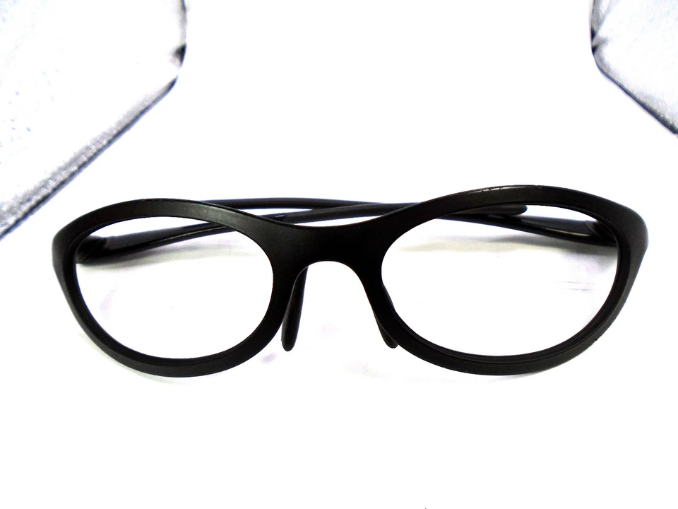 Gafas de sol Tag Heuer TH 1002 negras AI-MG-TI monturas SIN LENTES hechas en Francia Foto 2 de 4