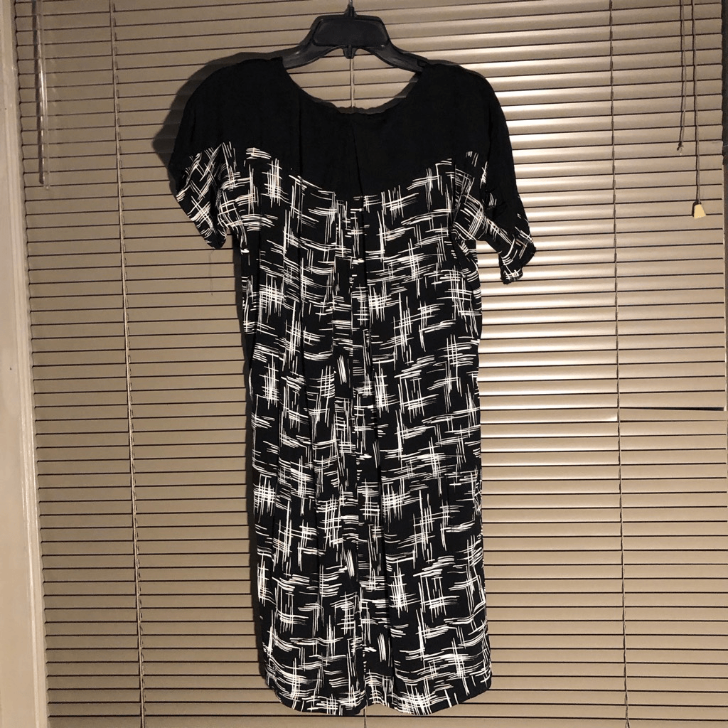 veronika maine black and white dress Veronika Maine