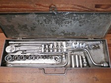 Vintage PLUMB TOOLS 5295 3/8" 33 Pc. 12 Pt. Socket Set In Case MIXED 1940's