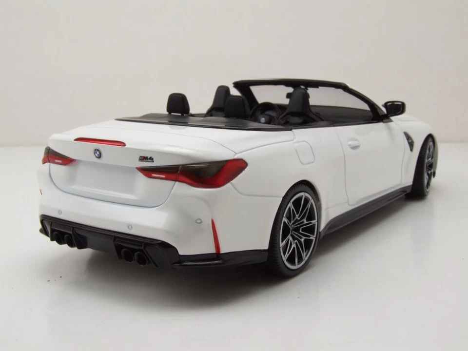 BMW M4 Cabrio 2020 Bianco Modellino 1:18 Minichamps - Immagine 2 di 4
