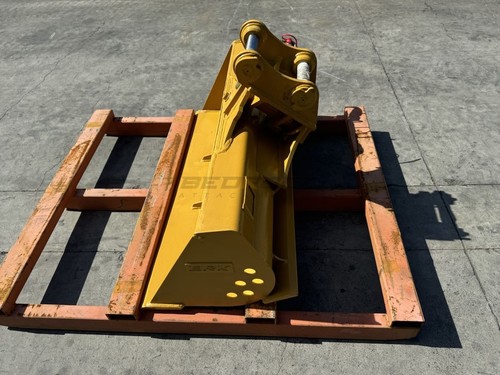 48” Excavator Tilt Ditch Cleaning Bucket fits CAT 303.5CDE 303CE 304DE Excavator - Picture 3 of 8
