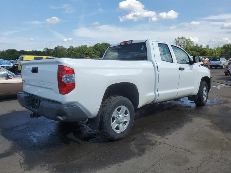 (LOCAL PICKUP ONLY) Rear Drive Shaft 4WD 4.6L Fits 10-19 TUNDRA 2041491 - Image 3 of 4