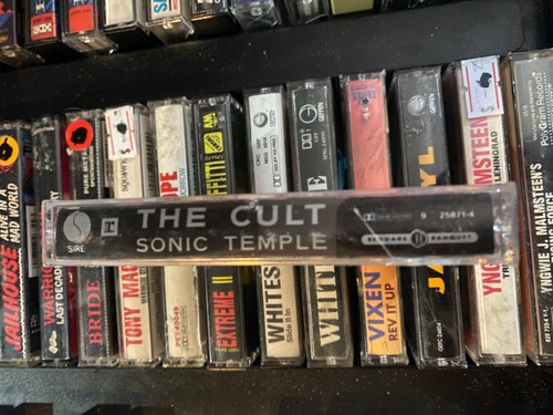 The Cult *Sonic Temple *cassette tape *VG+/VG+ *1989 *Sire *25871-4 *HARD ROCK - Picture 2 of 7