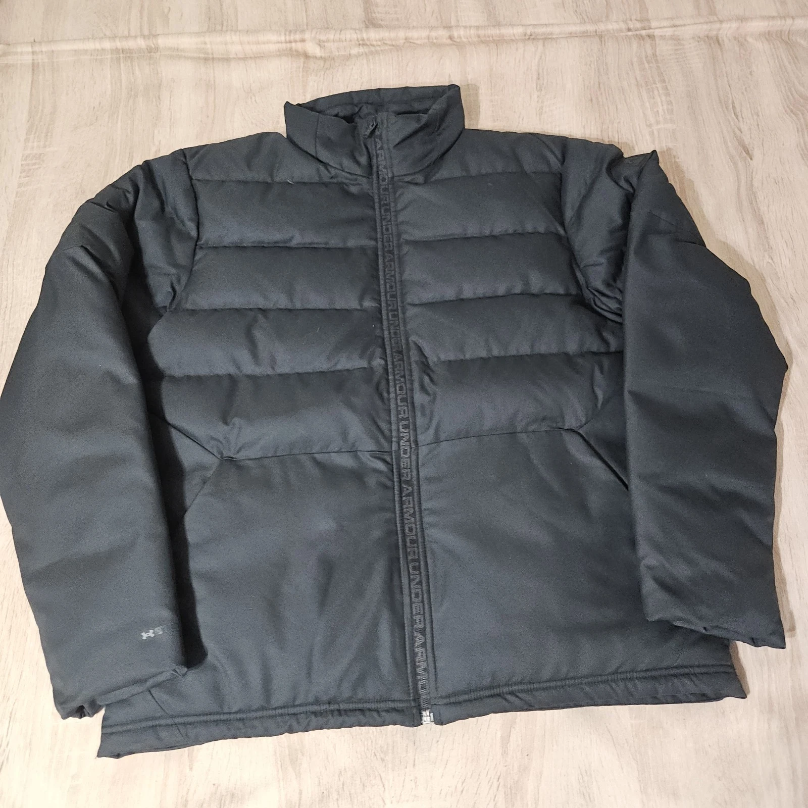 Under Armour Storm Mens Size L Sportsstyle Down Jacket Coat Black Puffer