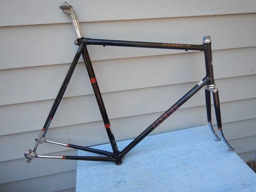 62cm Vintage Schwinn Voyageur 11.8 Road Touring Bike Frameset Lugged Extra BLACK