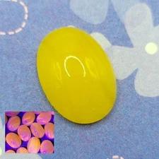 Vintage Cadmium Glass Cabochon Yellow UV Orange Glow Flat Back 18x13mm