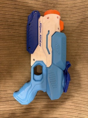 Super Soaker Freeze fire NERF Gun Water gun Fun Toy Water Blaster