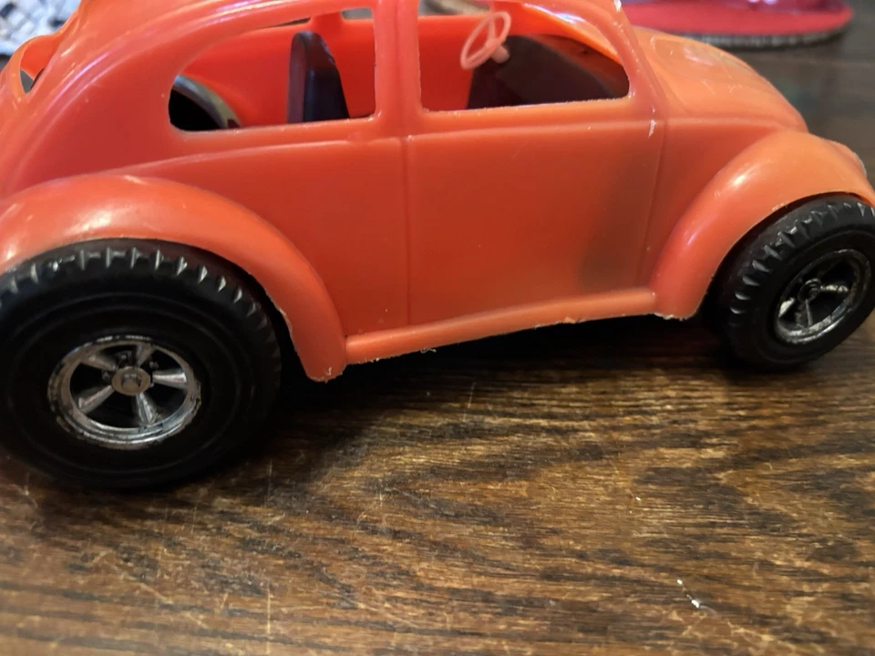 De colección Hecho en Brasil Estrela VW 'Bug' Volkswagen Naranja Plástico Escarabajo Foto 4 de 4