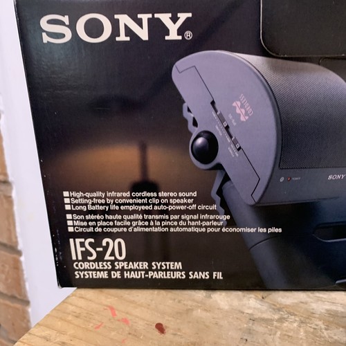 SONY INFRARED CORDLESS SPEAKER SYSTEM IFS20 STEREO TRANSMITTER TMR