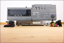 SONY RM-E1000T PAL - VIDEO EDITING CONTROLLER TITRATOR WITH KEYBOARDS AND CABLES