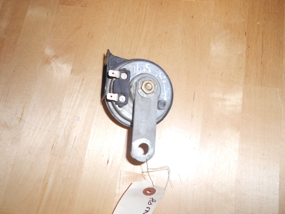 2004 04 VICTORY V92TC TOURING CRUISER HORN - Image 2 of 3