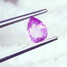 Très belle kunzite  naturelle du Brésil - 0,80 carat avec certificat