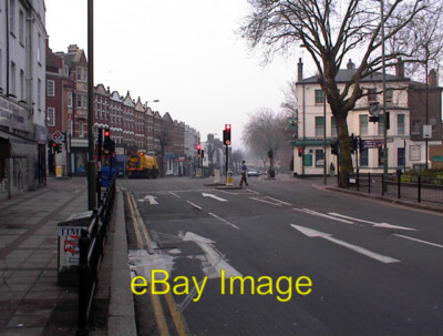 Foto 6x4 East Finchley The Glatze Faced Stag Pub sitzt rechts auf der c2005