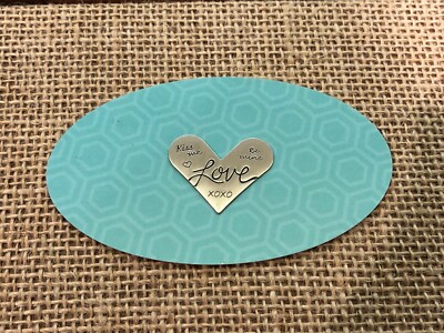 Authentic Origami Owl Large Silver ''LOVE Kiss Me Be Mine XO'' Heart Window Plate 