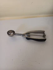  Spring Loaded Melon Baller-Stainless Steel Scooper Black Handle